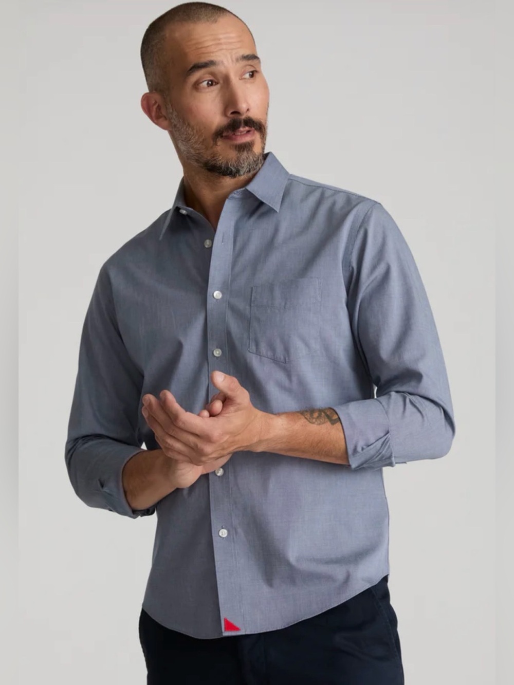 UNTUCKit Men's Pio Cesare Navy Long Sleeve Dress Shirt with Red Accents S